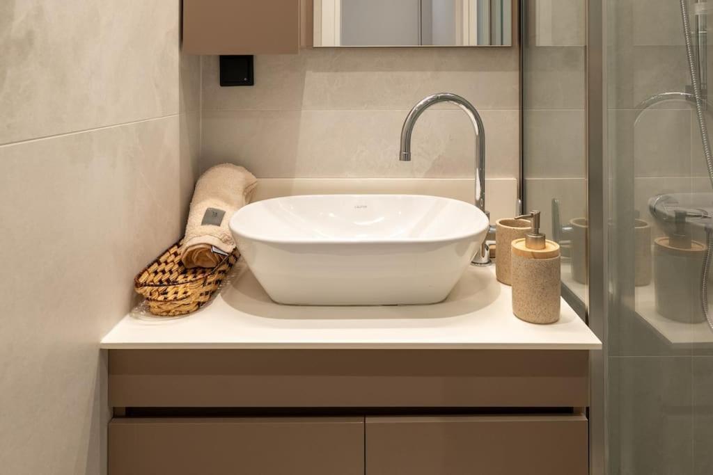Thessalonian Suite I - 2 Steps From White Tower Salonicco Esterno foto
